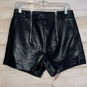 NWT BlankNYC Faux Leather Shorts Size 29 - Black